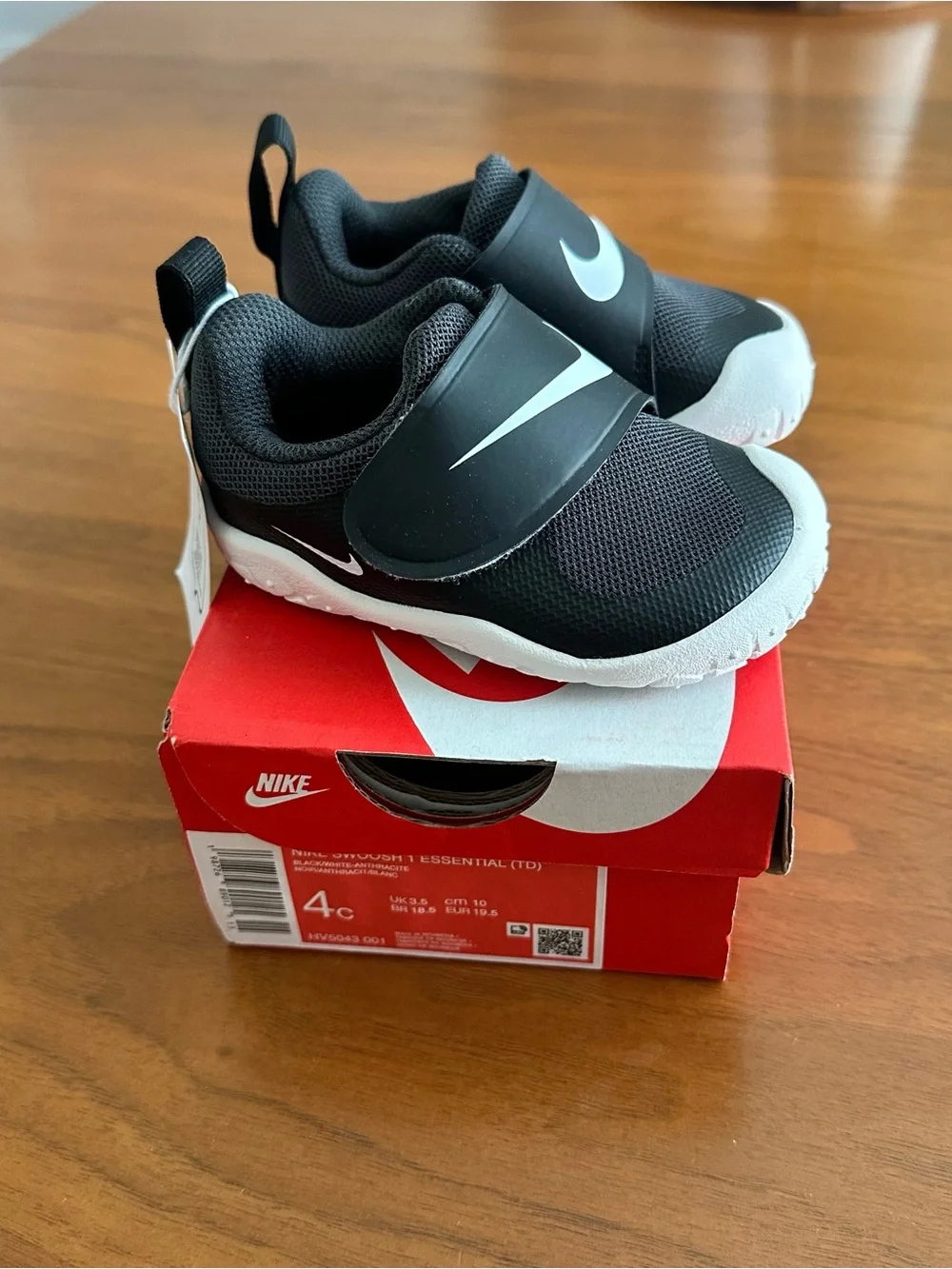 Nike Kids Black and White Slip-On Sneakers